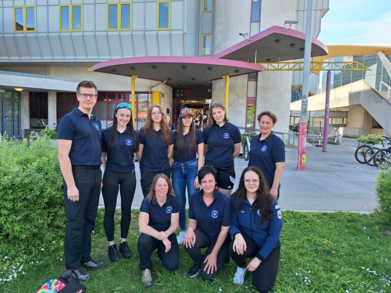 Sechs neue Schwimmlehrer*innen für die ÖWR Osttirol